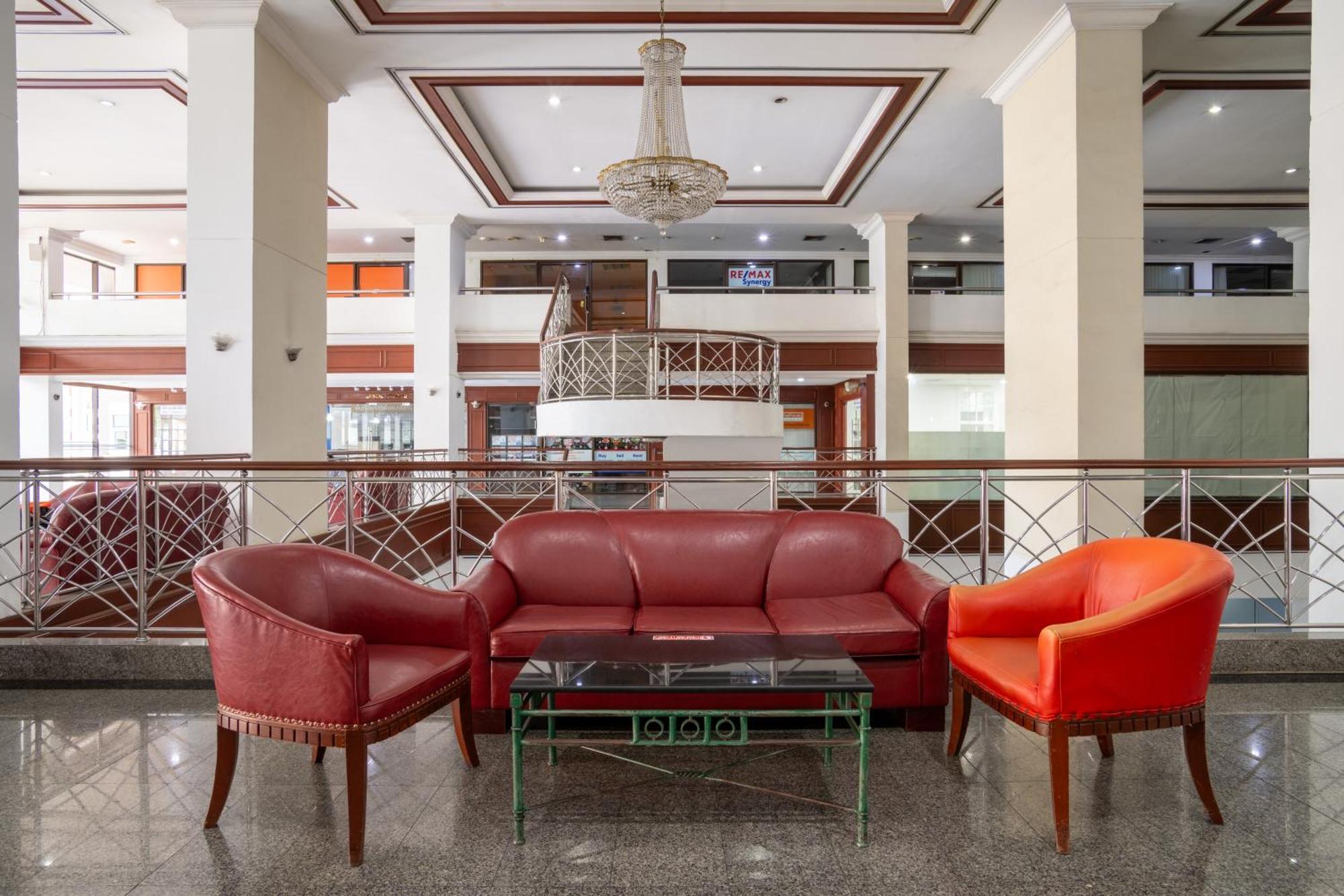 Apartment Peony Rustic Sukhumvit, Nana Bts *